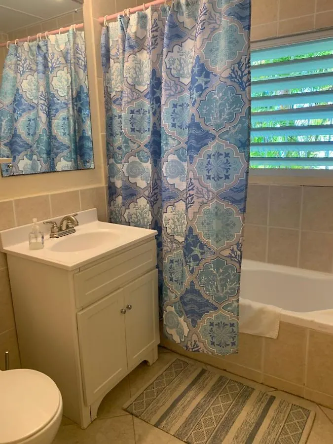 Villa Belvedere - 5 Minutes Walk To The Beach Dickenson Bay